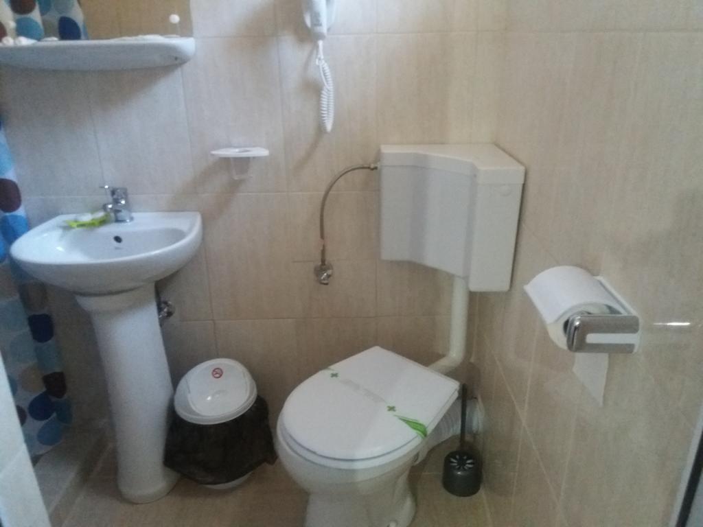 Hotel Panos à Două Mai Extérieur photo